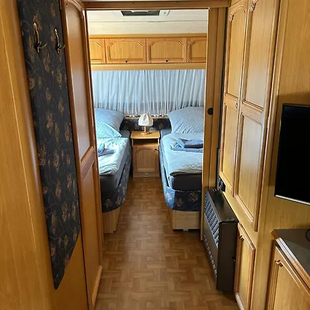 Ξενοδοχείο Blockhuette Mit Wohnwagen Direkt Am Bikepark Und Skilift *