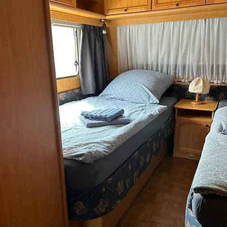 Ξενοδοχείο Blockhuette Mit Wohnwagen Direkt Am Bikepark Und Skilift Βίντερμπεργκ