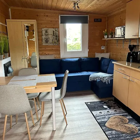 Blockhutte Mit Wohnwagen Direkt Am Bikepark Und Skilift * Winterberg
